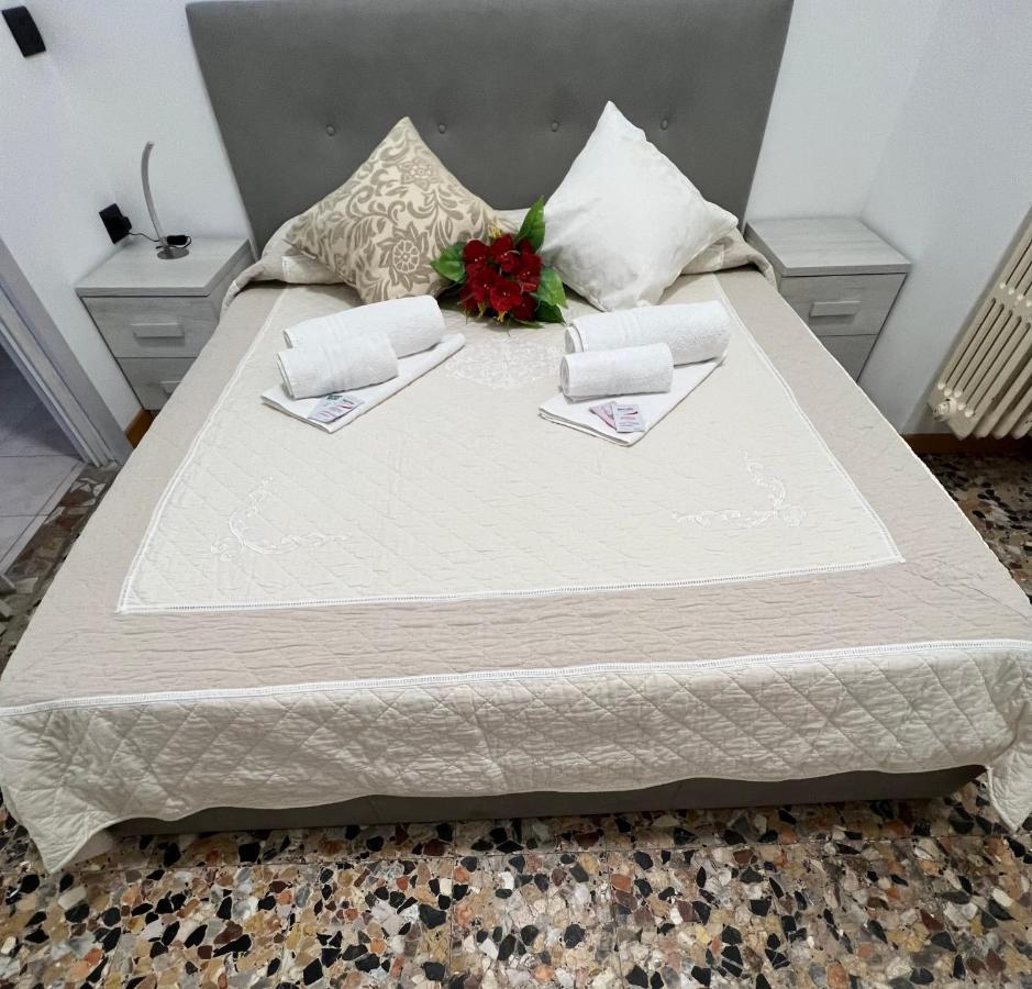 Casa Vacanza Elena Verona Eksteriør bilde