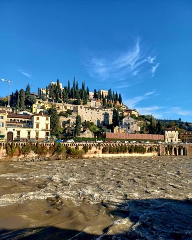 Casa Vacanza Elena Verona Eksteriør bilde